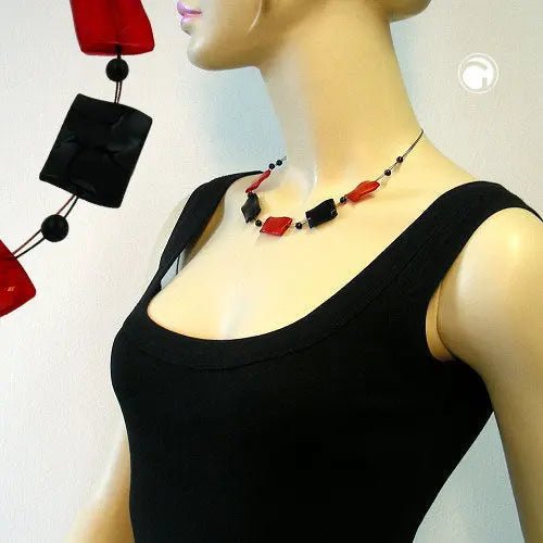 Kette Drahtkette Viereck gewellt rot - schwarz glänzend Kunststoffperlen 45cm