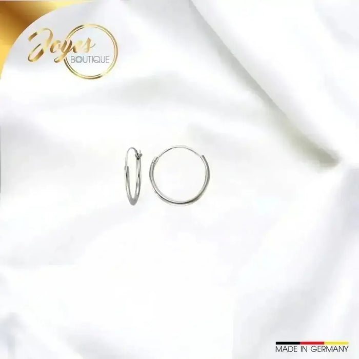 Wie groß sollten Creolen Ohrstecker in Weißgold sein - Joyes Boutique