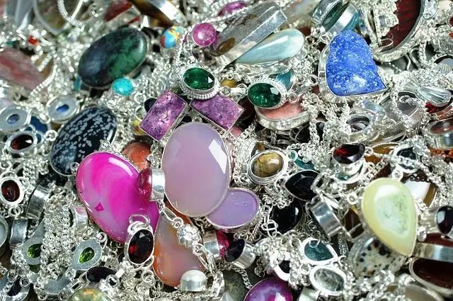 Die Faszinierende Welt der Kristallstruktur von Silber - Joyes Boutique