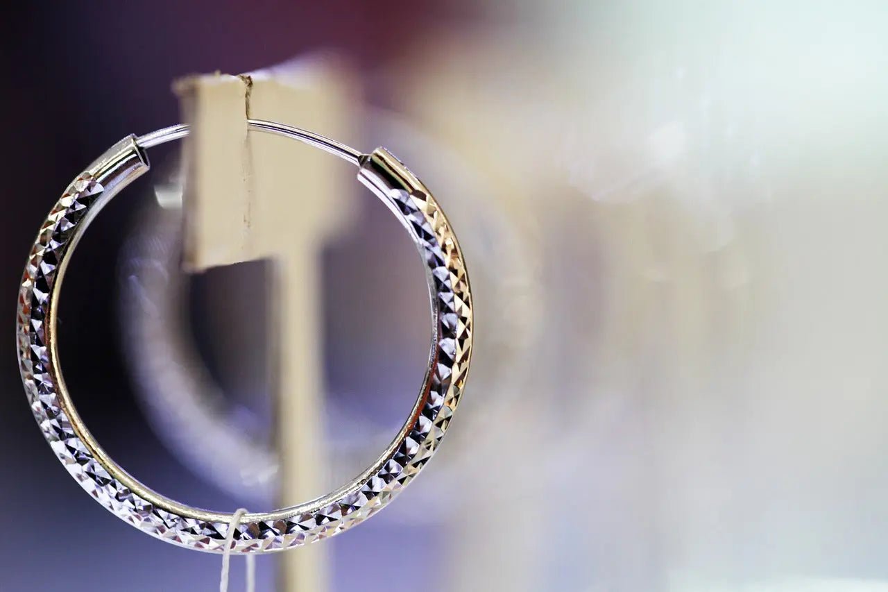 Was sind Creolen in Weißgold - Joyes Boutique